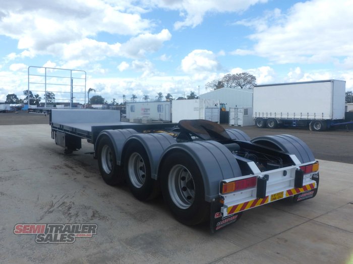 2004 Vawdrey 12 Pallet Dropdeck A Trailer