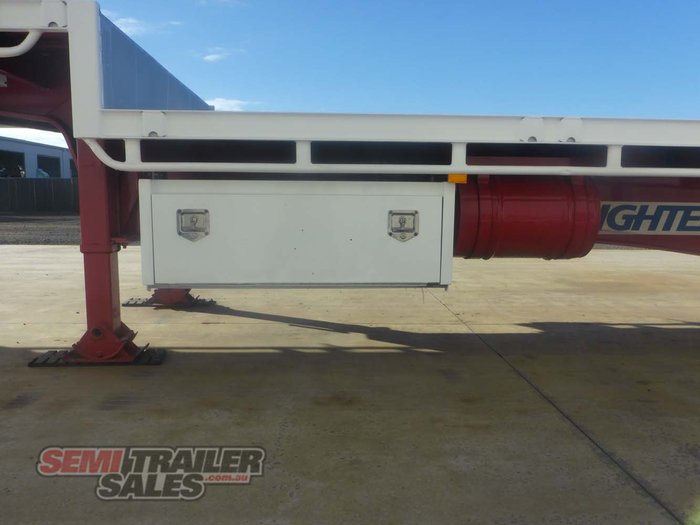2005 Maxitrans 22 Pallet Dropdeck Road Train Lead