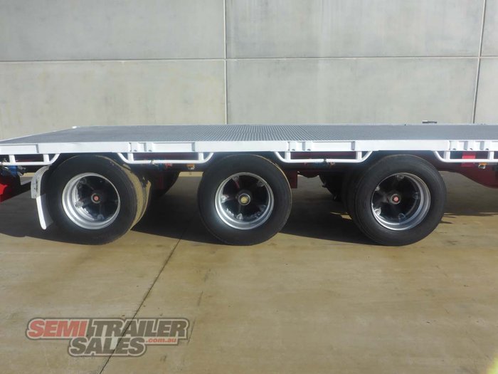 2005 Maxitrans 22 Pallet Dropdeck Road Train Lead