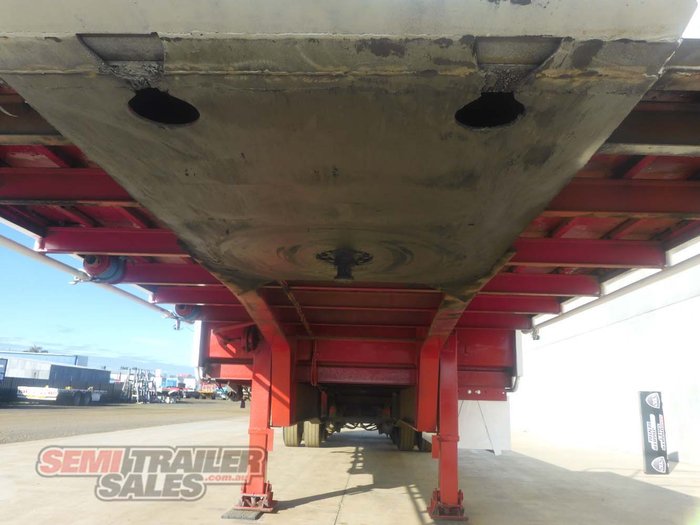 2005 Maxitrans 22 Pallet Dropdeck Road Train Lead