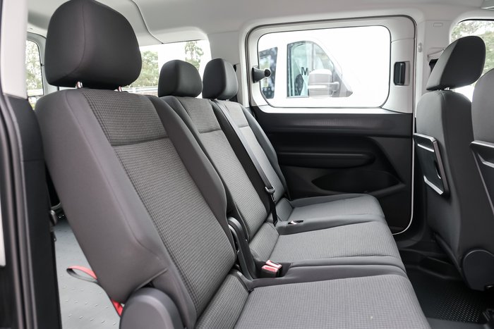 2025 Volkswagen Caddy TDI320