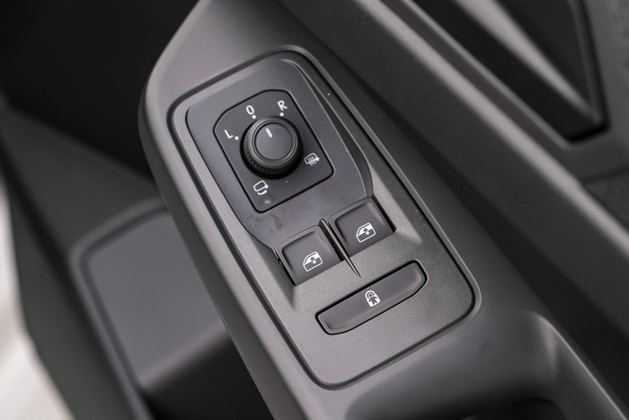 2025 Volkswagen Caddy TDI320