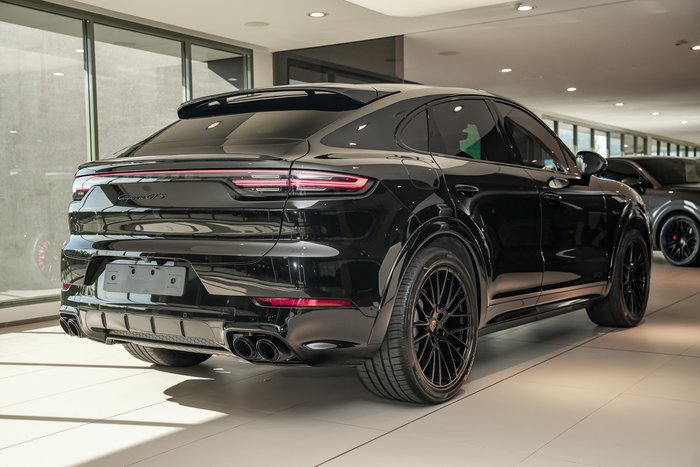 2022 Porsche Cayenne GTS