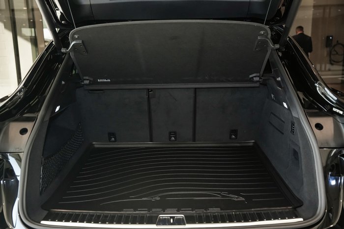 2022 Porsche Cayenne GTS