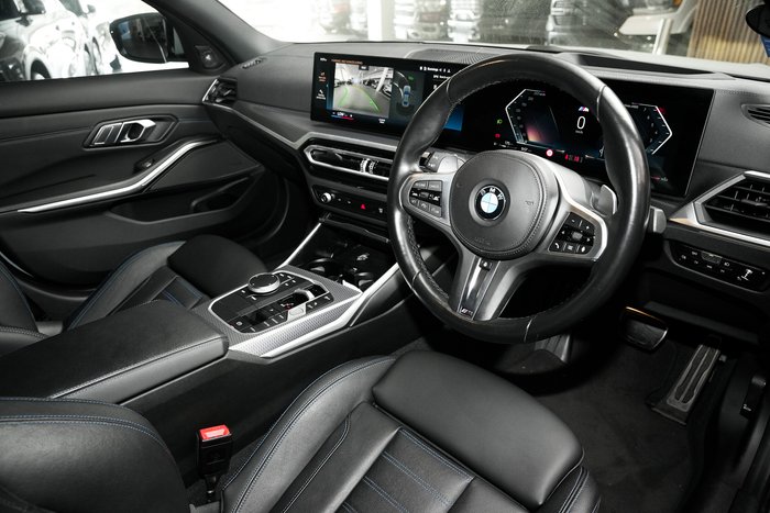2023 BMW 3 Series 320i M Sport