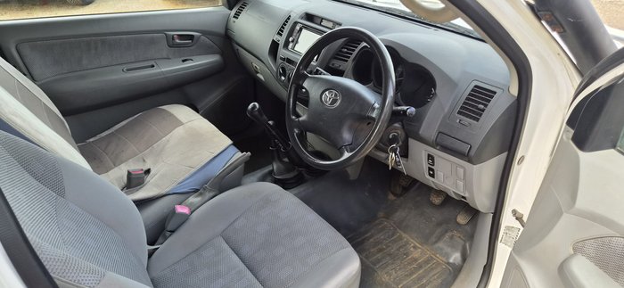 2007 Toyota Hilux SR KUN26R MY07 White