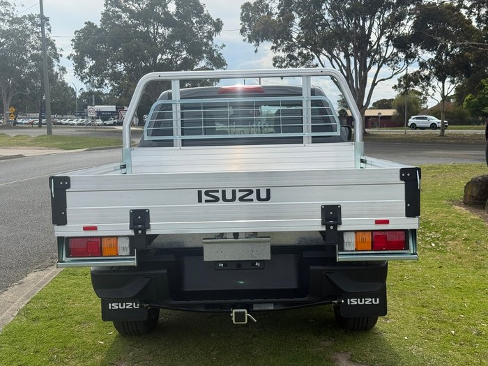 2025 Isuzu D-MAX LS-U