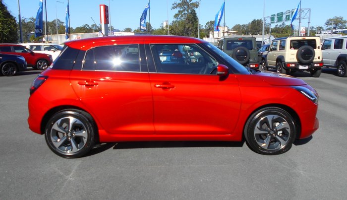 2025 SUZUKI SWIFT HYBRID GLX