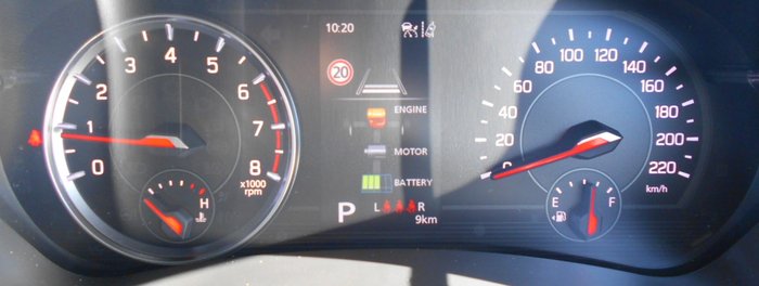 2025 SUZUKI SWIFT HYBRID GLX