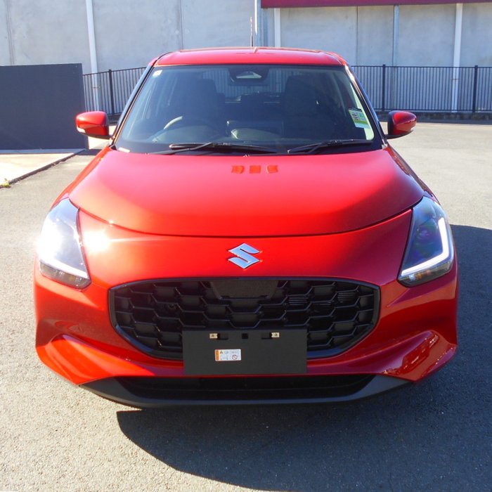 2025 SUZUKI SWIFT HYBRID GLX