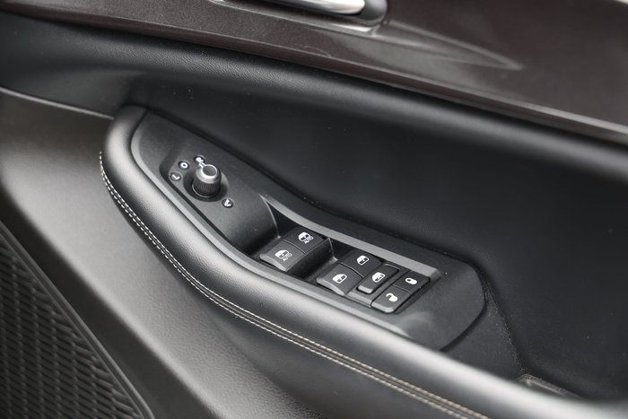 2022 Jeep Grand Cherokee L Night Eagle
