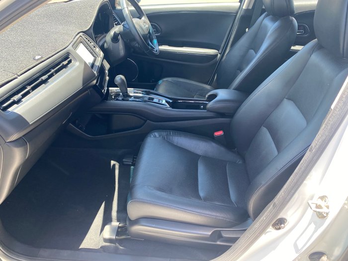 2019 HONDA HR-V VTi-S