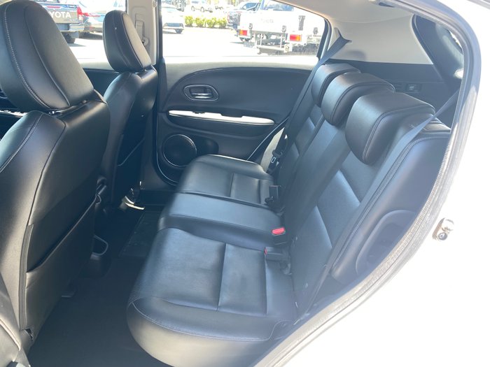 2019 HONDA HR-V VTi-S