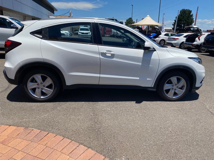 2019 HONDA HR-V VTi-S