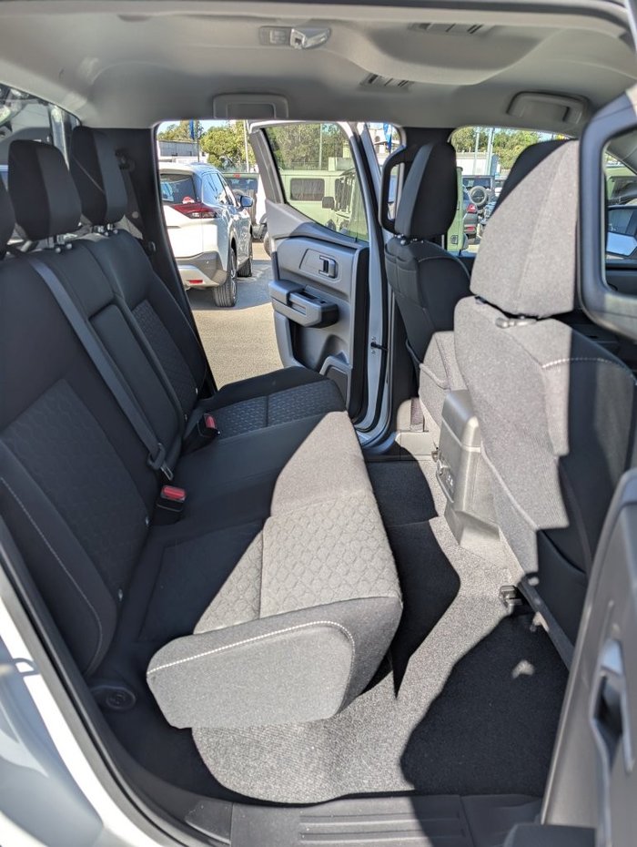 2026 NISSAN NAVARA ST