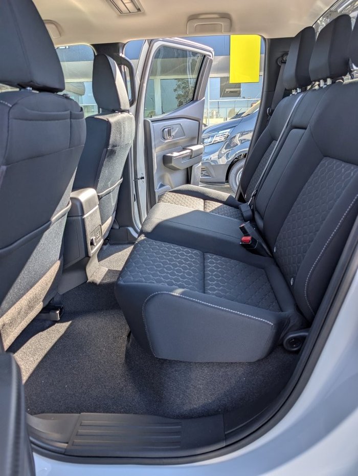 2026 NISSAN NAVARA ST