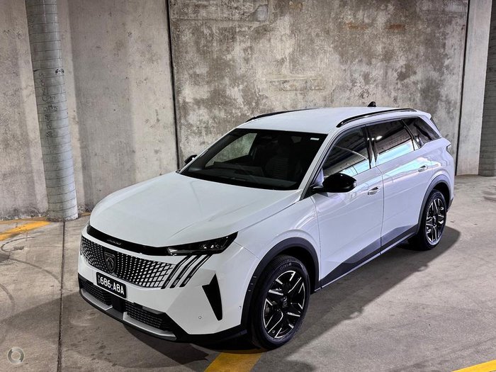 2025 Peugeot 5008 Allure Hybrid