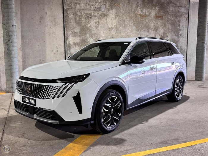 2025 Peugeot 5008 Allure Hybrid