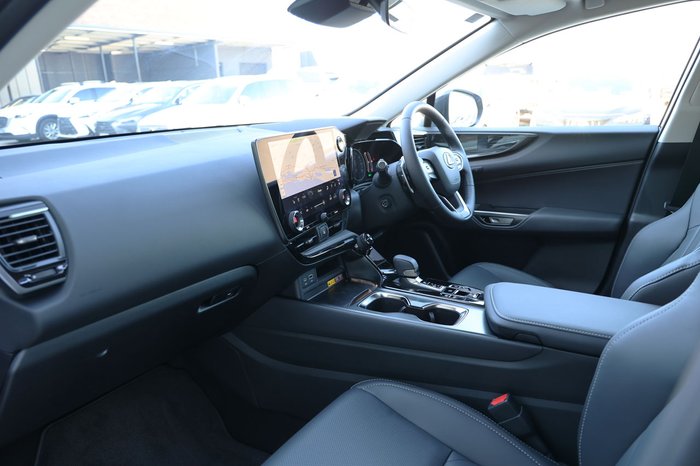 2026 Lexus NX450h+ NX450h+ Luxury 2.5L PHEV Auto CVT Wagon 2M00560 002