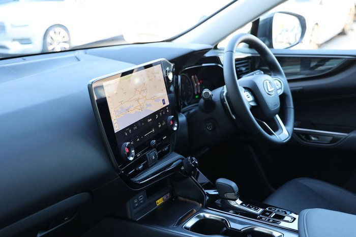 2026 Lexus NX450h+ NX450h+ Luxury 2.5L PHEV Auto CVT Wagon 2M00560 002