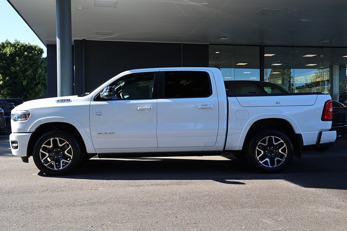 2025 Ram Trucks 1500