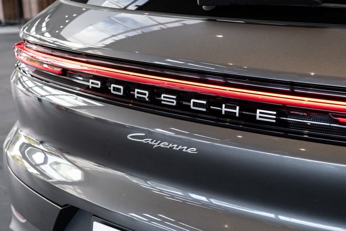 2025 Porsche Cayenne