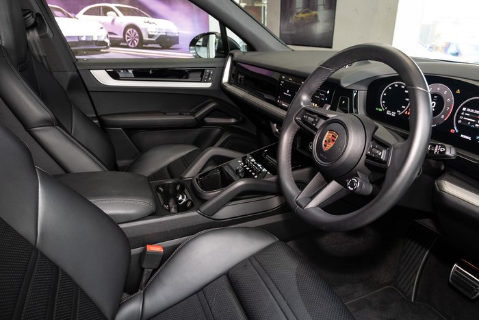 2025 Porsche Cayenne