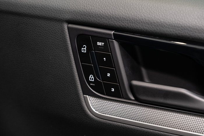 2025 Porsche Cayenne