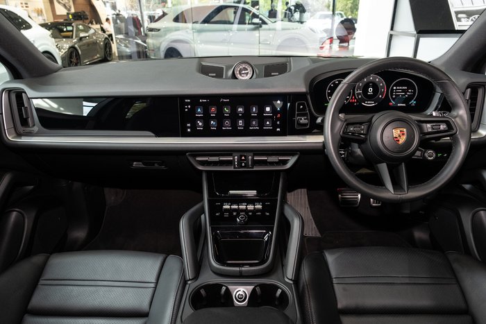 2025 Porsche Cayenne
