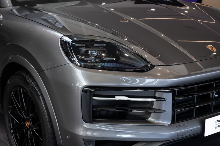 2025 Porsche Cayenne