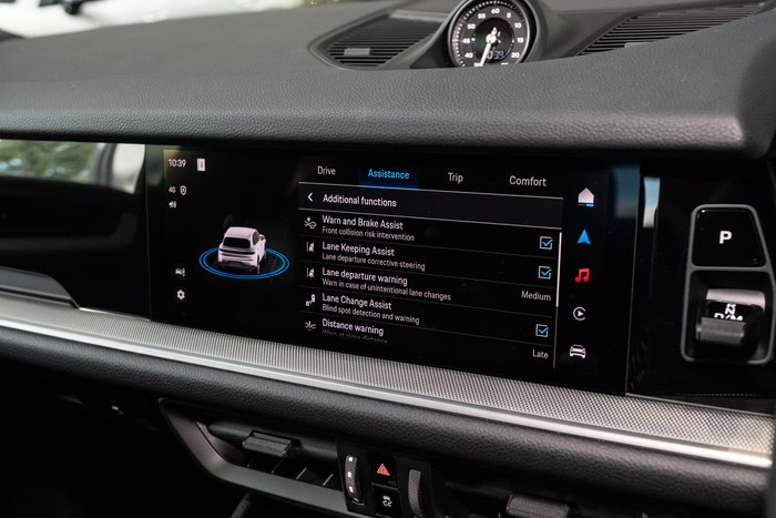 2025 Porsche Cayenne