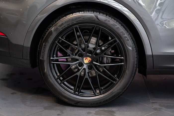 2025 Porsche Cayenne