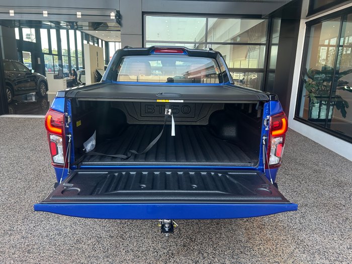 2025 Mazda BT-50 SP