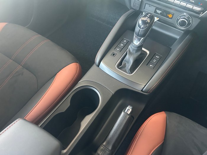 2025 Mazda BT-50 SP