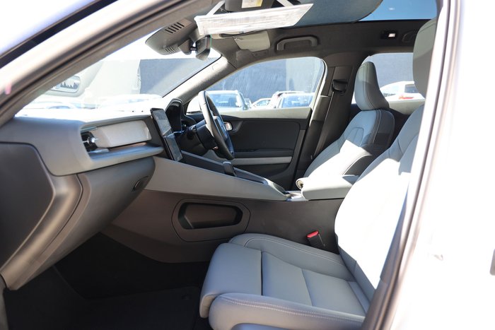 2023 POLESTAR 2 LONG RANGE SINGLE MOTOR PLUS PACK
