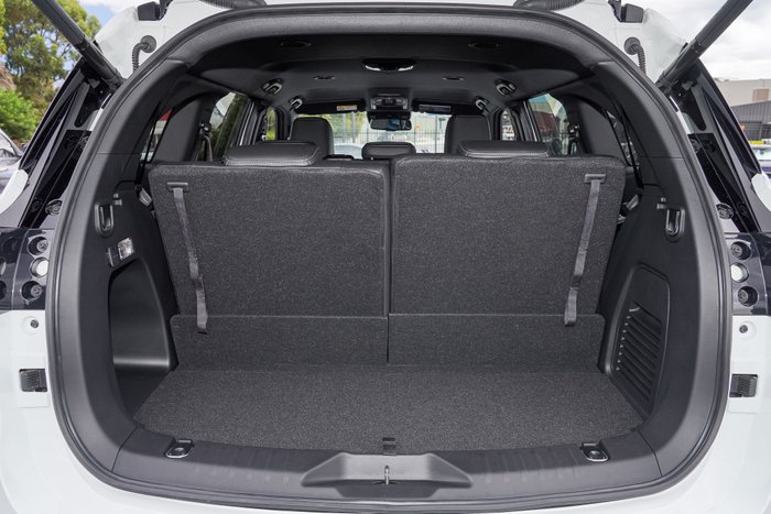 2026 Isuzu MU-X LS-T