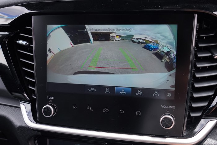 2026 Isuzu MU-X LS-T