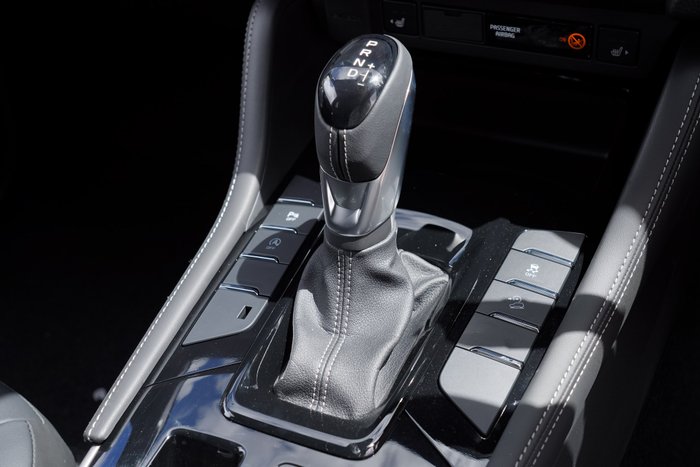 2026 Isuzu MU-X LS-T