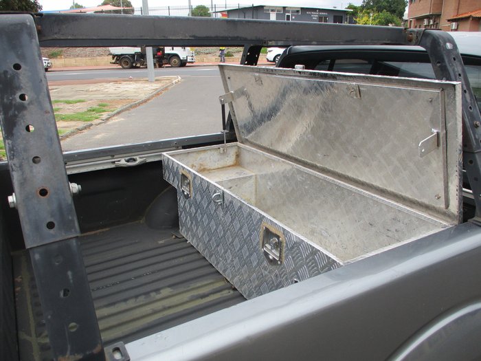 2011 Nissan Navara ST D40 MY11 Grey