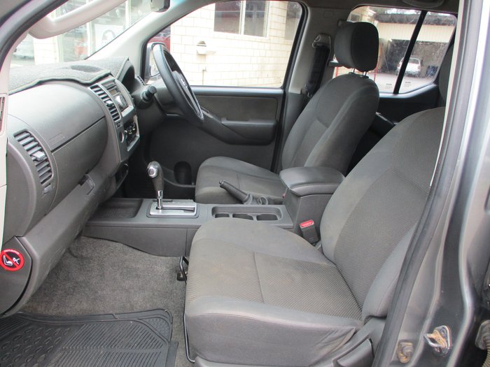 2011 Nissan Navara ST D40 MY11 Grey