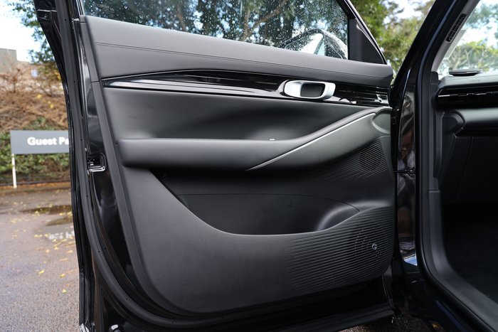 2026 Geely Starray Em-i