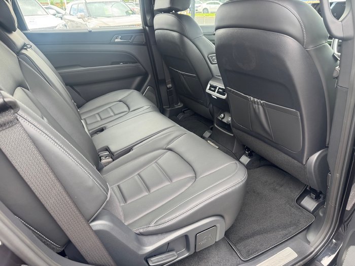 2025 KGM Rexton Advance