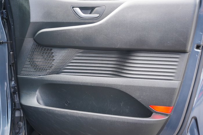 2022 HYUNDAI STARIA