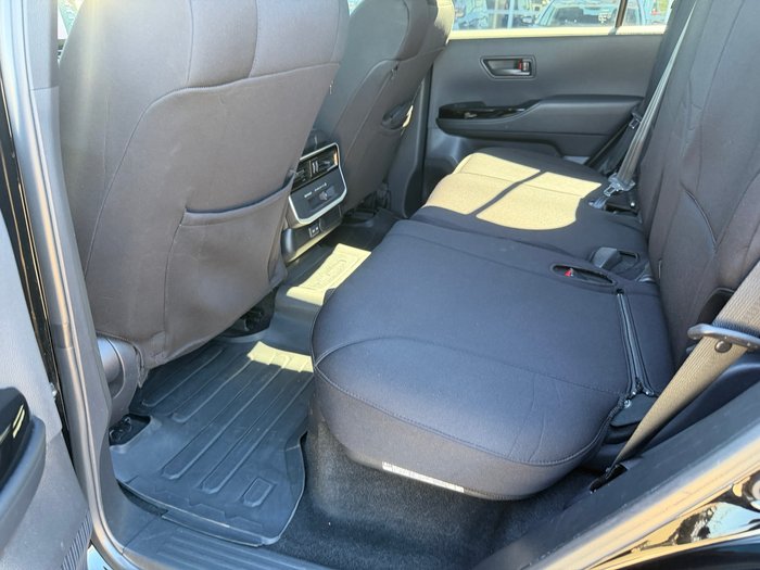 2022 Toyota LANDCRUISER GXL Black