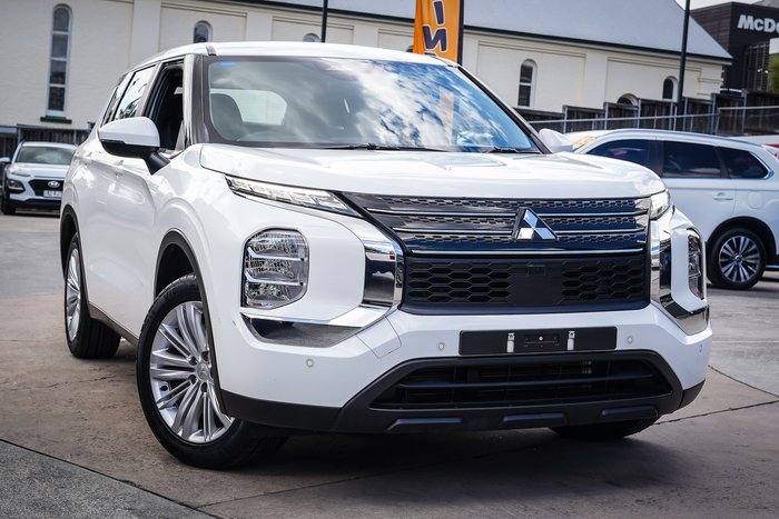 2024 MITSUBISHI OUTLANDER