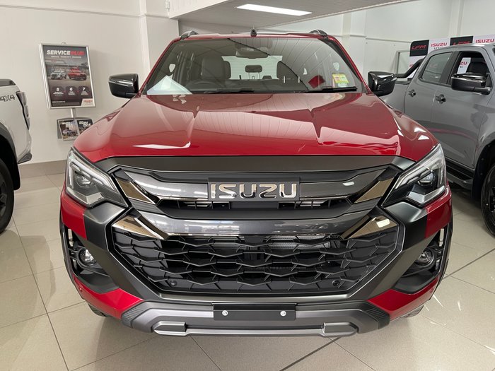2025 ISUZU D-MAX XT