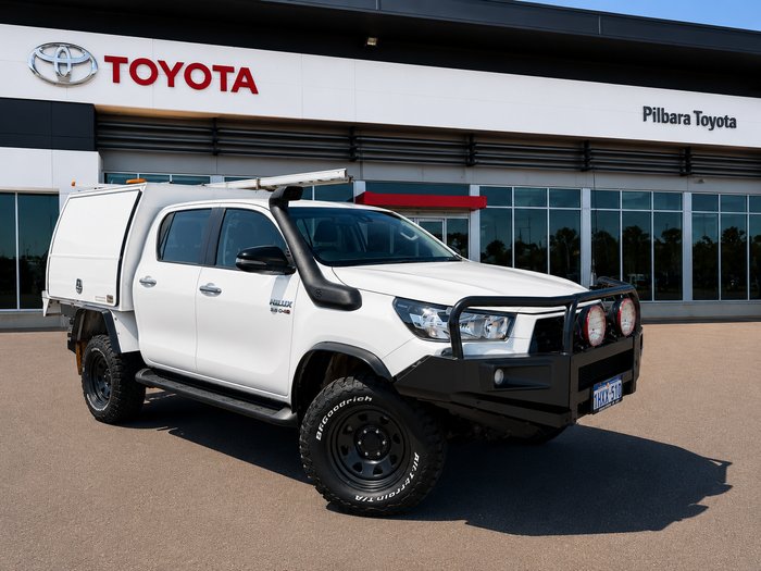 2024 Toyota Hilux SR White