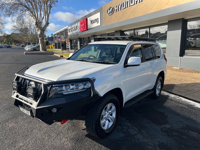 2023 TOYOTA LANDCRUISER PRADO GXL