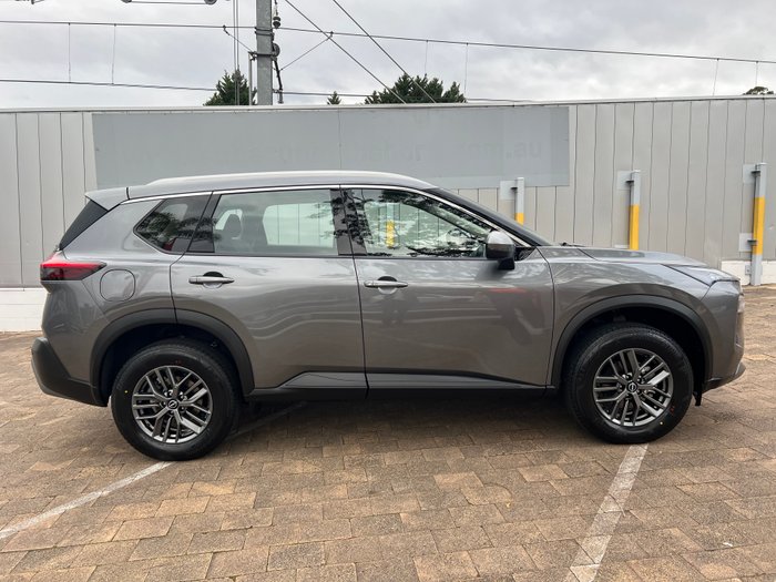 2025 Nissan X-TRAIL ST 2WD