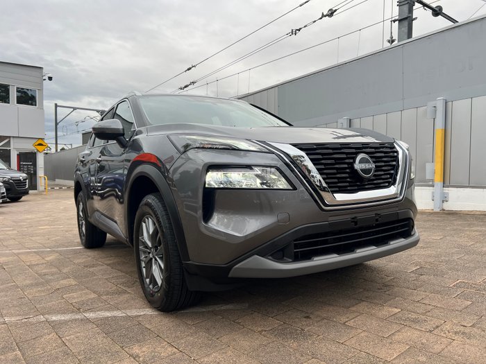 2025 Nissan X-TRAIL ST 2WD